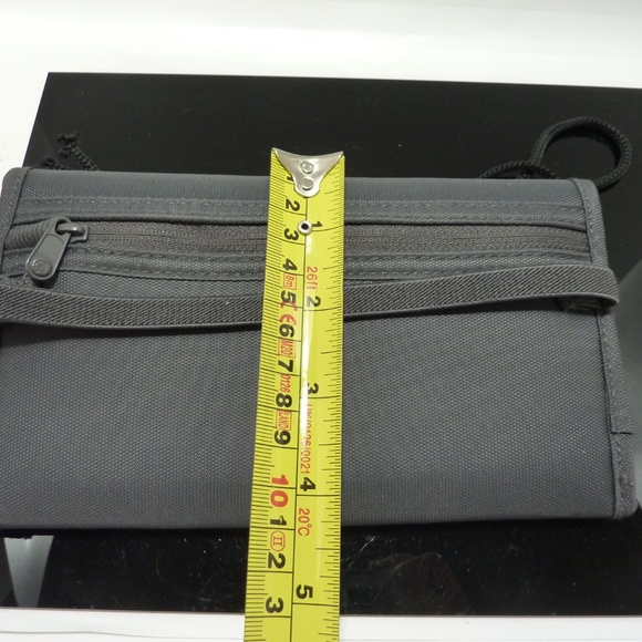 PACSAFE NWOT Phone Passport RFID Travel Accordion Wallet Wristlet GREY ORANGE - Picture 6 of 7